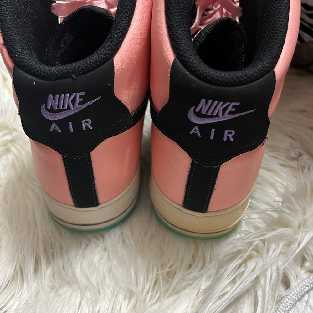 Men's Nike Air Force 1 High Pastel Size 10
Pink Mult-Color - Picture 7 of 10